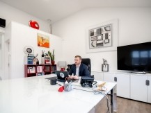 Le cabinet intervient dans la comptabilité et la gestion pour les artisans, les commerçants, les professions libérales, les TPE et PME, les groupes internationaux - image 3 Le cabinet intervient dans la comptabilité et la gestion pour les artisans, les commerçants, les professions libérales, les TPE et PME, les groupes internationaux - image 3