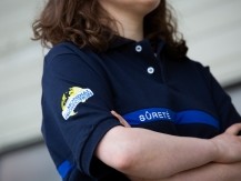 Fondé en 1997, le groupe Mondial Protection est expert dans le domaine de la sécurité privée.<br>
Derrière le groupe Mondial Protection, il y a plus de 6000 collaborateurs, femmes et hommes, qui s’investissent dans leur métier, depuis plus de 20 ans, avec le souci de l’excellence technique, de la qualité et de la satisfaction du client. - image 3 - image 4