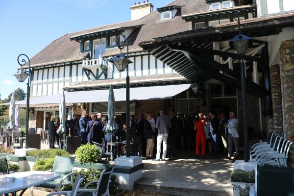  YBC Yvelines Business Club. Les adhérents du club sont majoritairement industriels.    - présentation 2