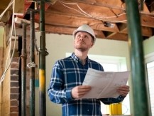 Carlos DE MATOS vous conseille et vous accompagne dans toutes les démarches liées à la réalisation de votre projet, il est présent à vos côtés du démarrage des différents travaux jusqu'à la livraison finale du chantier. - image 4 - image 5 - image 6 - image 7