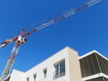 Carlos DE MATOS vous conseille et vous accompagne dans toutes les démarches liées à la réalisation de votre projet, il est présent à vos côtés du démarrage des différents travaux jusqu'à la livraison finale du chantier. - image 4 - image 5 - image 6 - image 7 - image 8