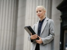 Les principaux domaines d’intervention sont le Droit des sociétés, le Droit commercial, et le Droit du travail.
Supports aux directions juridiques - Suivi annuel et corporate de sociétés et groupes - Achat / Vente d’entreprise - Entreprises en difficultés - Contrats commerciaux - Baux commerciaux - Droit du travail - Construction immobilier - Pénal des affaires - Médiation MARD - Audits juridiques - image 4 - image 5 - image 6 - image 7 - image 8 - image 9