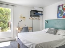 31 chambres équipées d'une salle de bain privative avec douche ou baignoire, d'une TV avec écran plat - image 2 31 chambres équipées d'une salle de bain privative avec douche ou baignoire, d'une TV avec écran plat - image 2