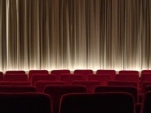 Tenue et  révision de la comptabilité générale et la comptabilité films pour un bon nombre de producteurs et de distributeurs de films.
Nos Experts-comptables sont dédiés à ces services d’activités et maîtrisent parfaitement les problématiques spécifiques tant sur le plan comptable, social que juridique et fiscal. - image 3 - image 4 - image 5 - image 6 - image 7