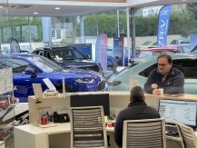 Honda Business : 
en faisant le choix de Honda, vous optez pour le premier producteur de moteurs dans le monde ayant une réputation de fiabilité qui n'est plus à faire et une philosophie qui consiste à mettre le client au centre de sa réflexion. - image 6