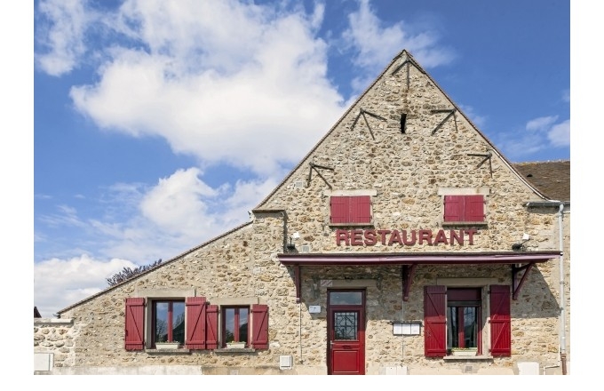 Restaurant cuisine traditionnelle Courtaboeuf. Pour repas d'affaire ou en famille. - présentation 1